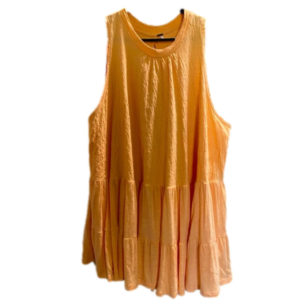 Free People Right on Time Apricot Tiered Tunic Blouse Top Size Small.